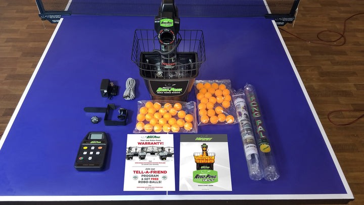 NEWGY Robo-Pong 1055 - Table Tennis Robot - Inclusions