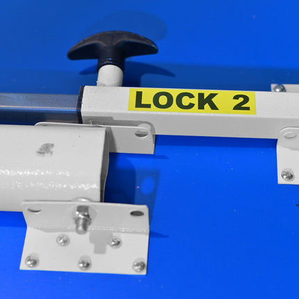 Butterfly Easifold Deluxe 22 - Table Tennis Table - Safety Feature