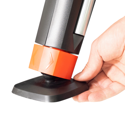 Cornilleau 500X - Outdoor Table Tennis Table - Swivel Feet