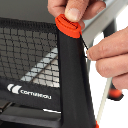 Cornilleau 500X - Outdoor Table Tennis Table - Tension Adjustment
