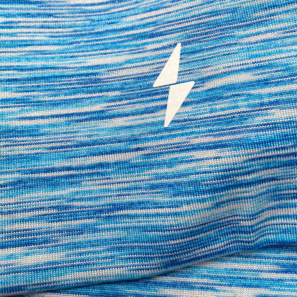 Blue GEWO headband made of elastic microfiber fabric, designed for comfortable wear during sports or outdoor activities.