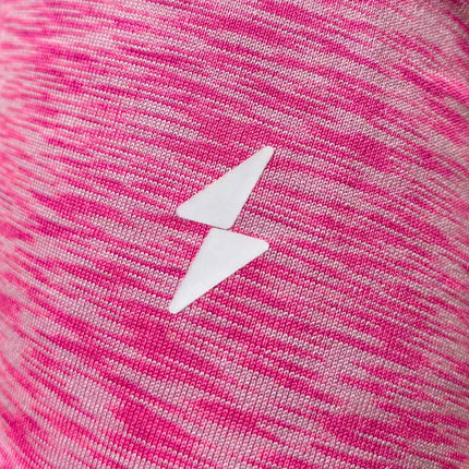 Pink GEWO headband made of elastic microfiber fabric, designed for comfortable wear during sports or casual activities.