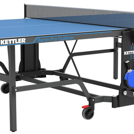 Kettler Berlin Pro Outdoor Table Tennis Table with 4-Player Bundle